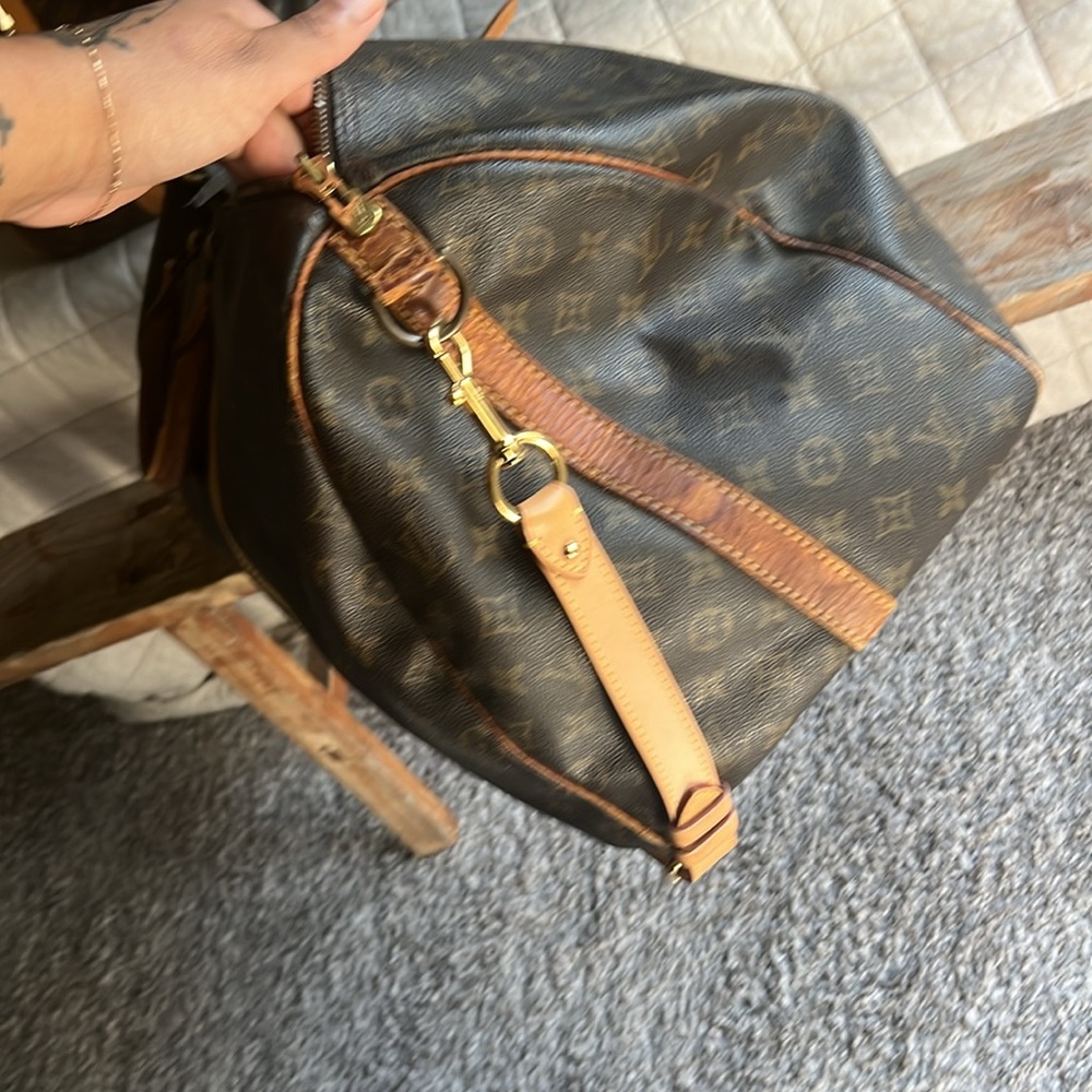 Louis Vuitton Keepall 55 Bandouliere Duffel Bag - Picture 6 of 17